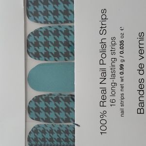 Color Street - Suit Yourself